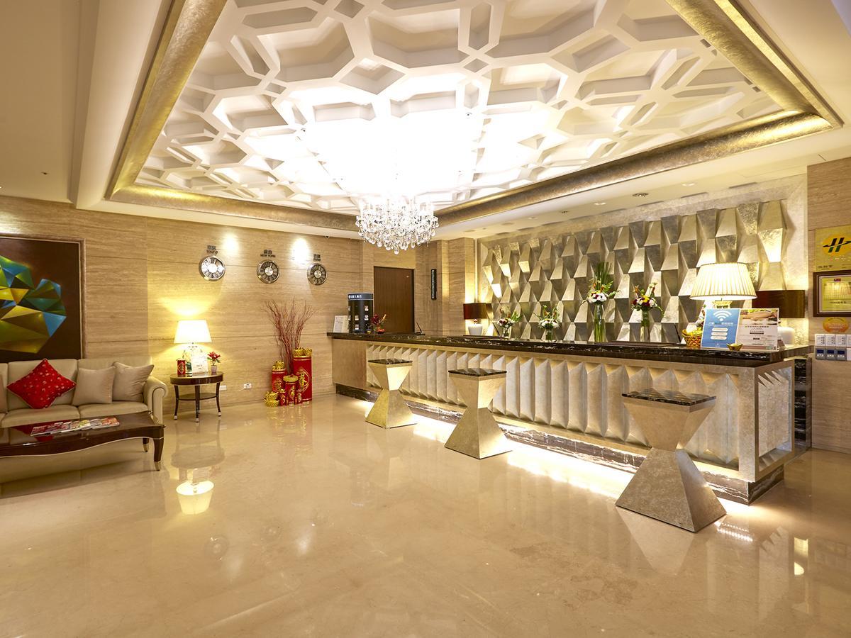 Grand City Hotel Фэнъюань Экстерьер фото