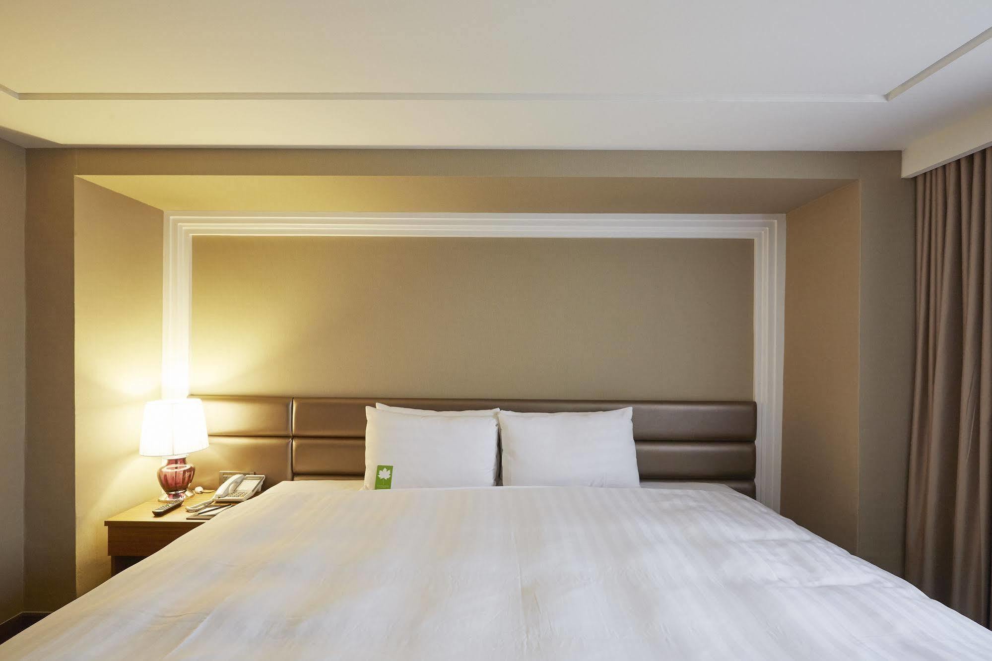 Grand City Hotel Фэнъюань Экстерьер фото