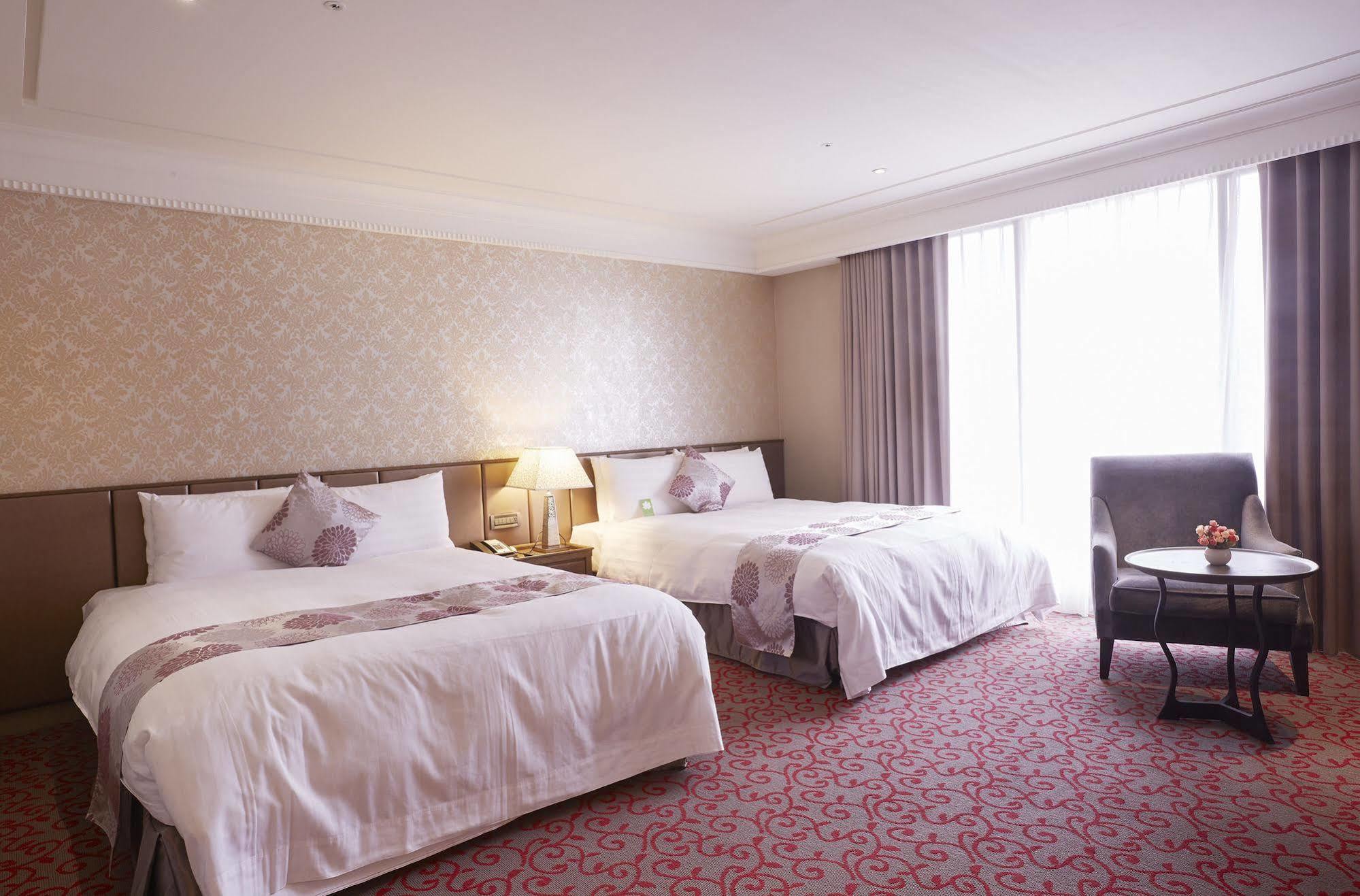 Grand City Hotel Фэнъюань Экстерьер фото